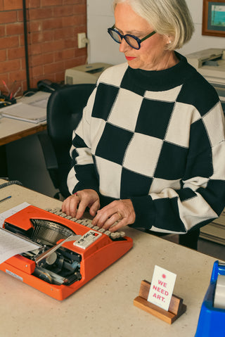 Colour Theory Jumper - Moto
