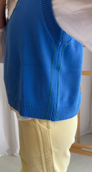 blue vest side detail