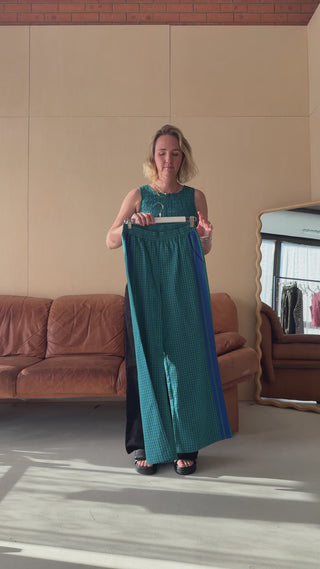 Founder try on Blue gingham jaya pants